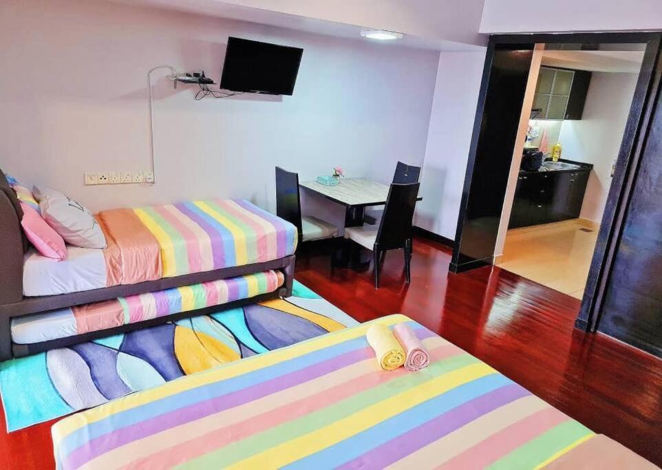 Exclusive Family Suites 5-6 Pax @ Sunway Pyramid ペタリンジャヤ エクステリア 写真